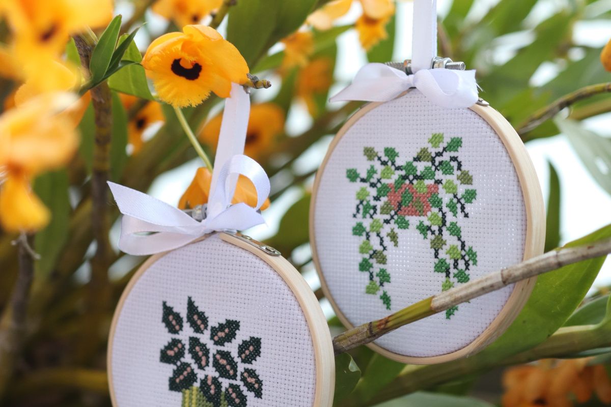 Kooler Design Studio Lily And Roses - Cross Stitch Pattern