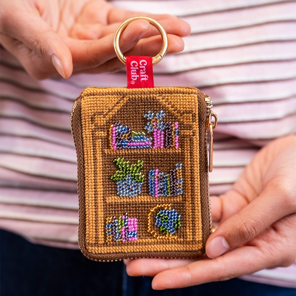 Craft Club Co BOOK NOOK - Beaded Pouch Kit