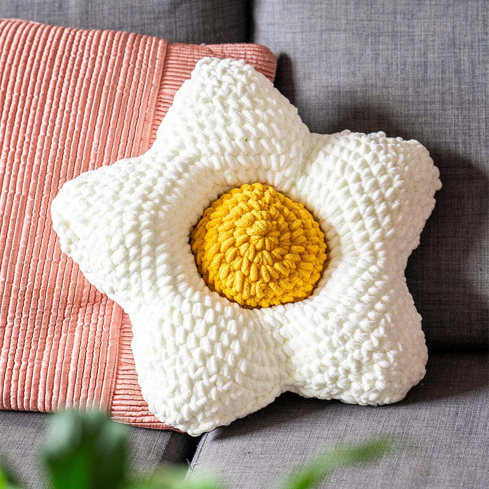 Craft Club Co DAISY Chunky Crochet Kit