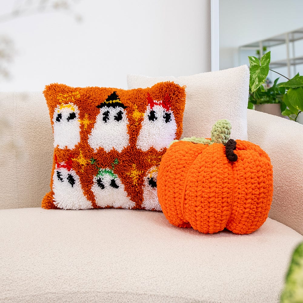 Craft Club Co PUMPKIN Chunky Crochet Kit