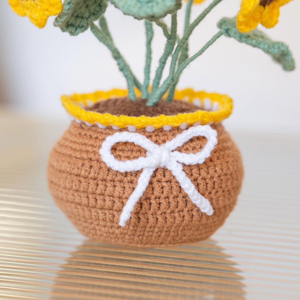 Craft Club Co Sunflower Pot DIY | Crochet Pot Plant Kit