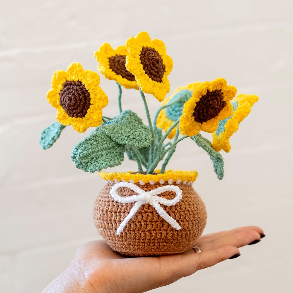 Craft Club Co Sunflower Pot DIY | Crochet Pot Plant Kit