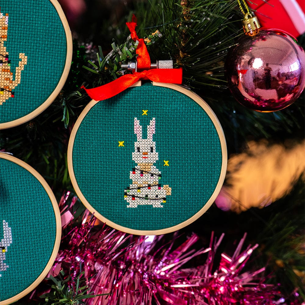 Craft Club Co CHRISTMAS LIGHTS - Christmas Mini Ornaments Cross Stitch Kit