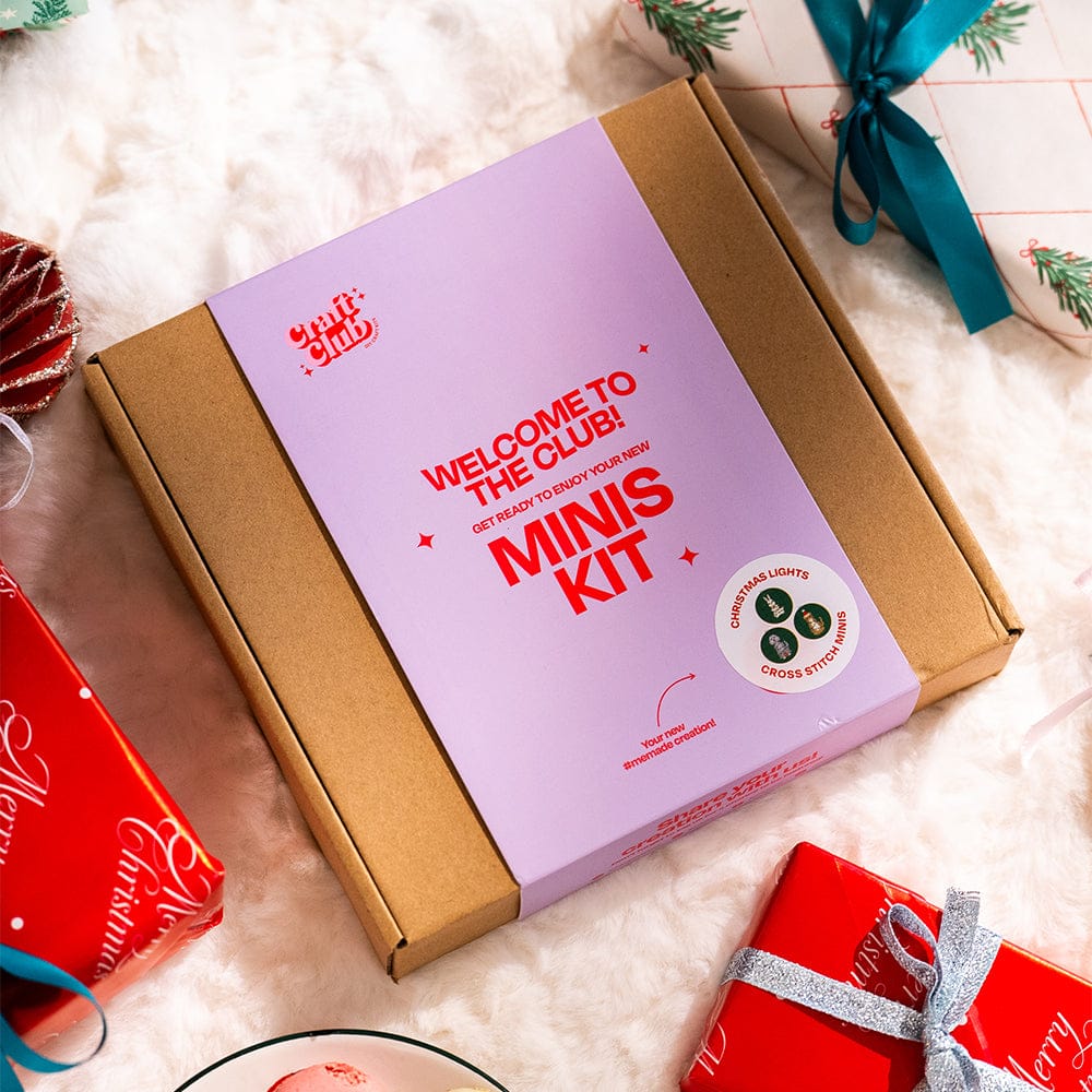 Craft Club Co CHRISTMAS LIGHTS - Christmas Mini Ornaments Cross Stitch Kit