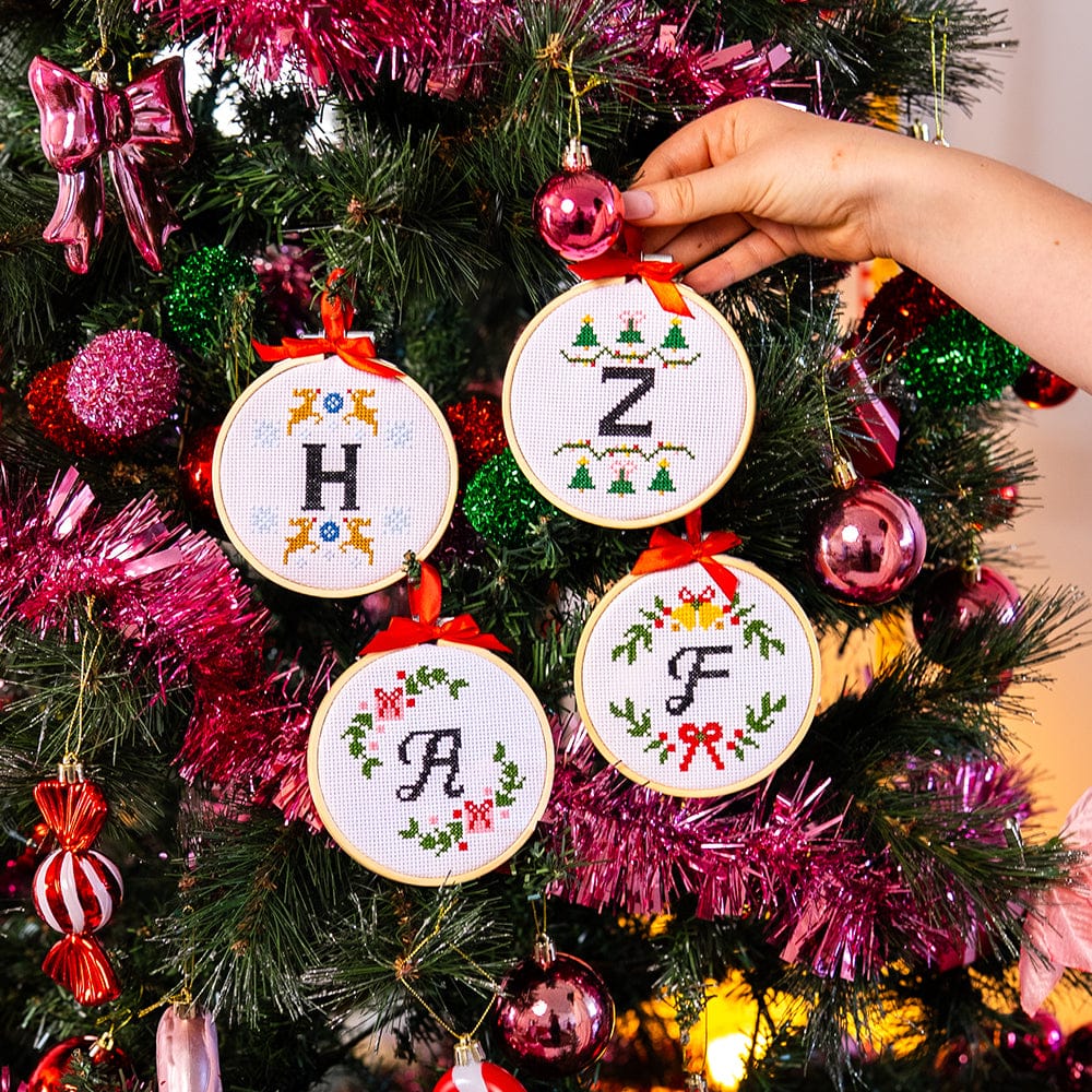 Craft Club Co FAMILY INITIALS - Christmas Mini Ornaments Cross Stitch Kit