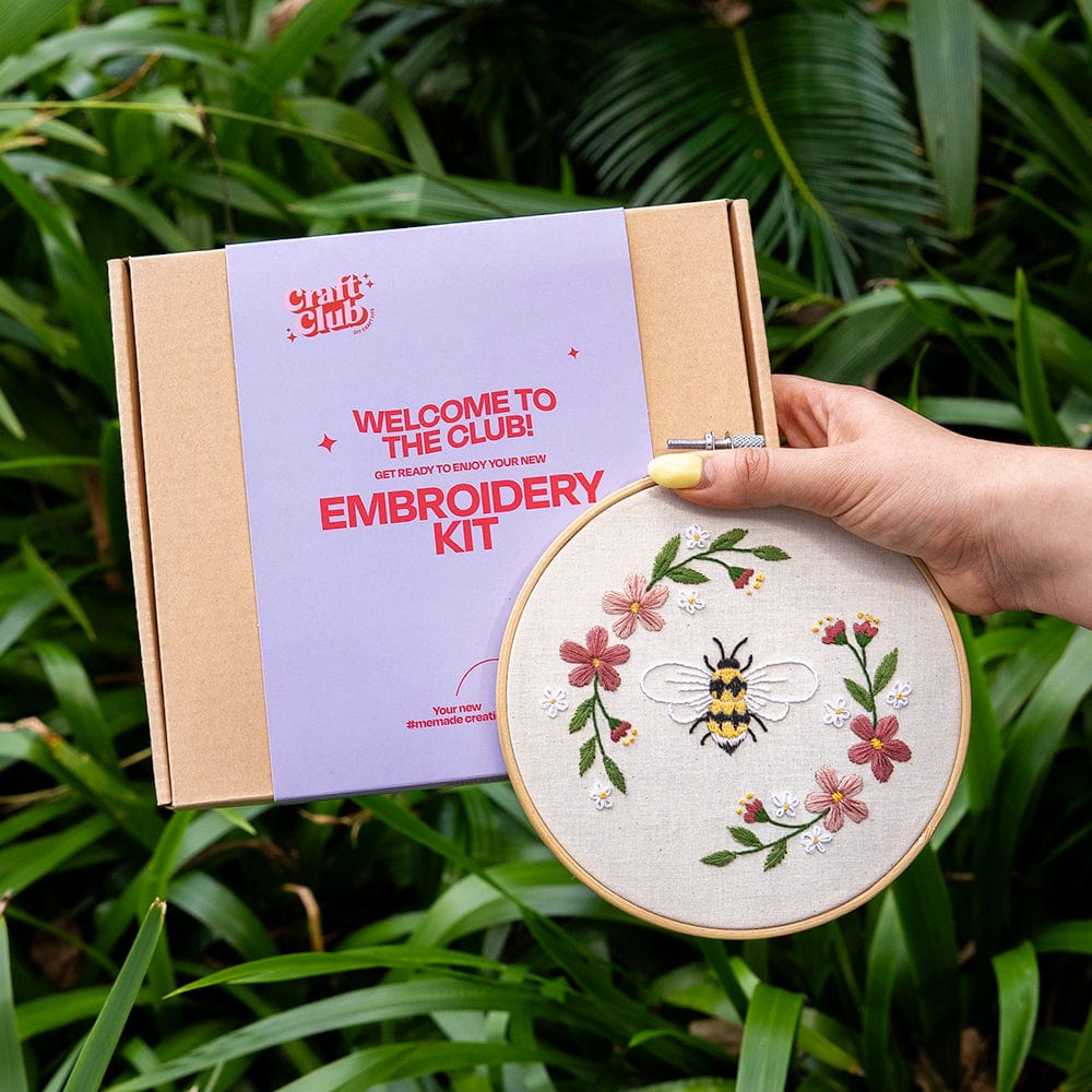 Craft Club Co HONEY BEE Embroidery Kit