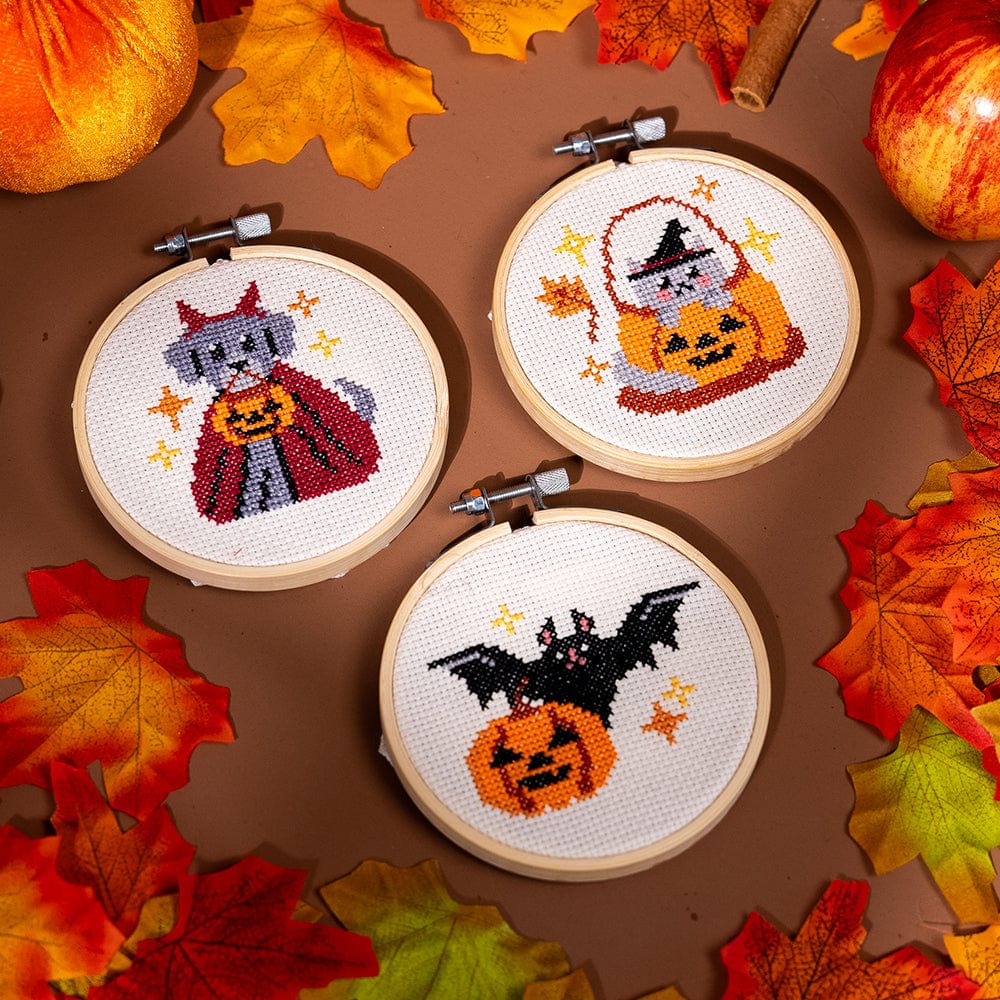 Craft Club Co TRICK OR TREAT MINIS Cross Stitch Kit
