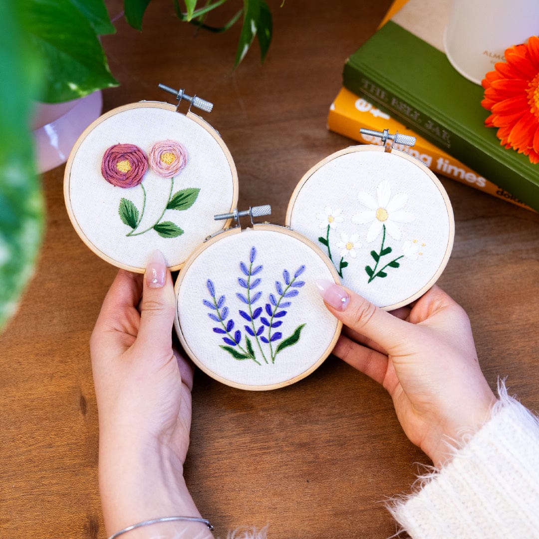 Craft Club Co FLORAL MINIS Embroidery Kit