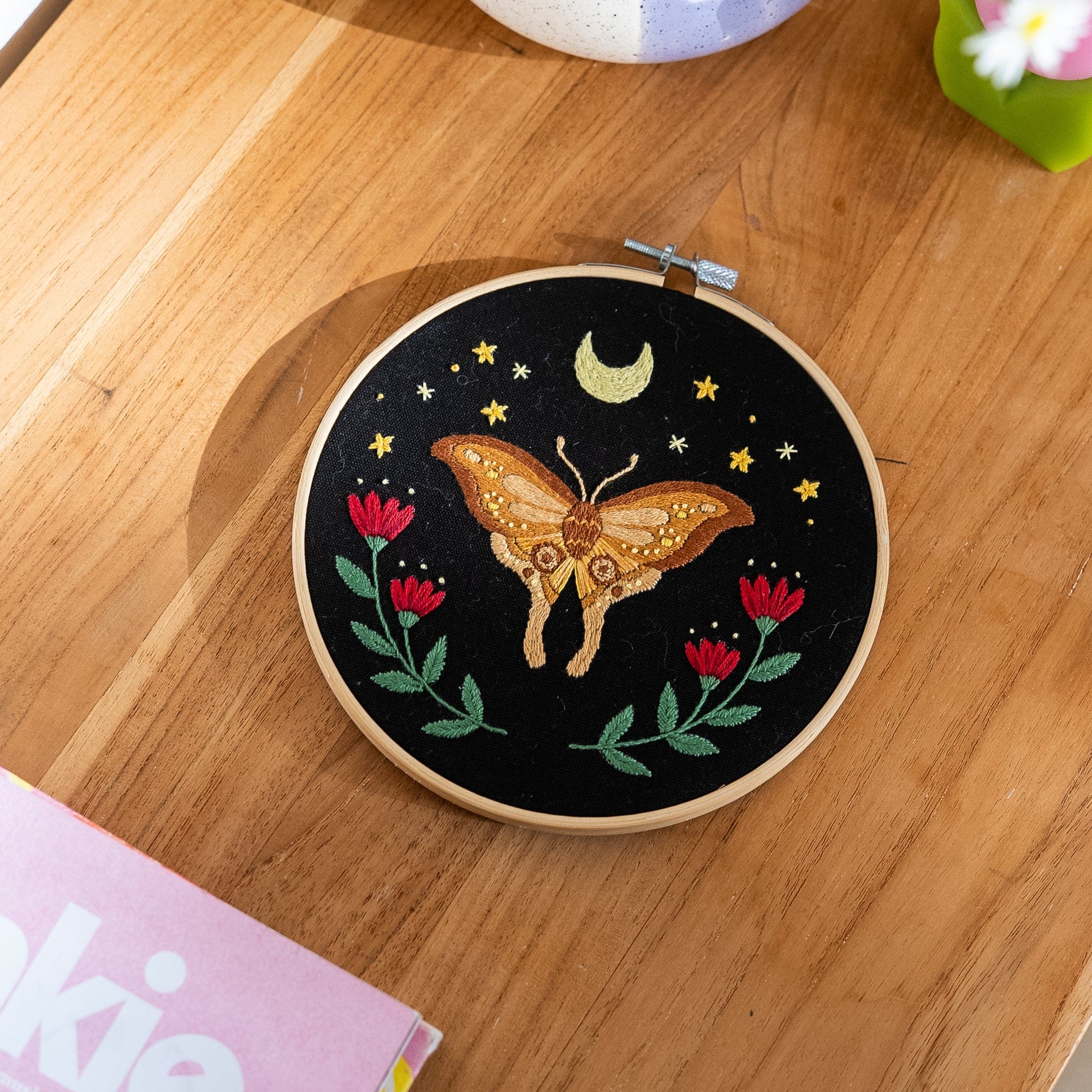 Craft Club Co MIDNIGHT MOTH - Embroidery Kit