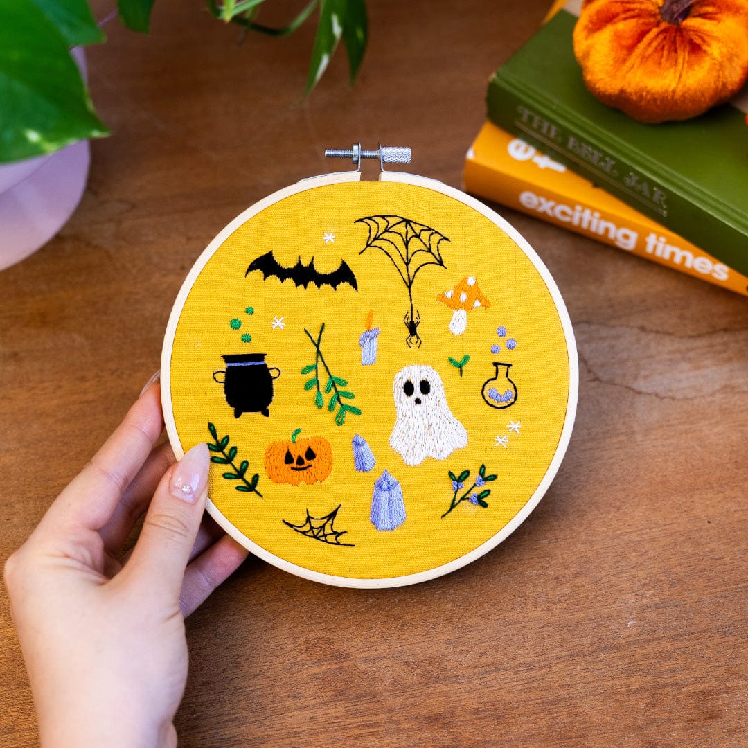 Craft Club Co SPOOKY STITCHES Embroidery Kit