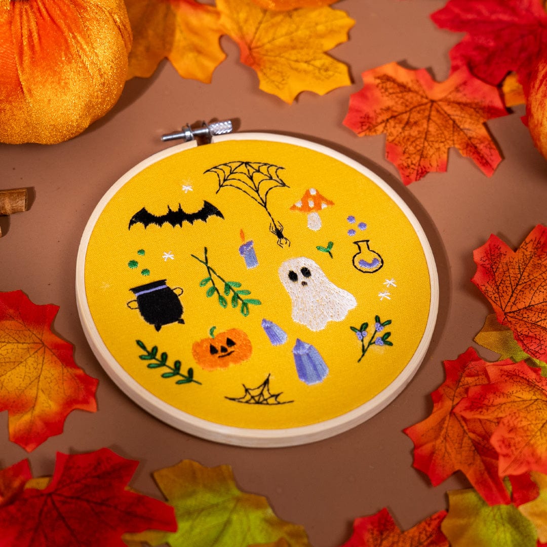 Craft Club Co SPOOKY STITCHES Embroidery Kit