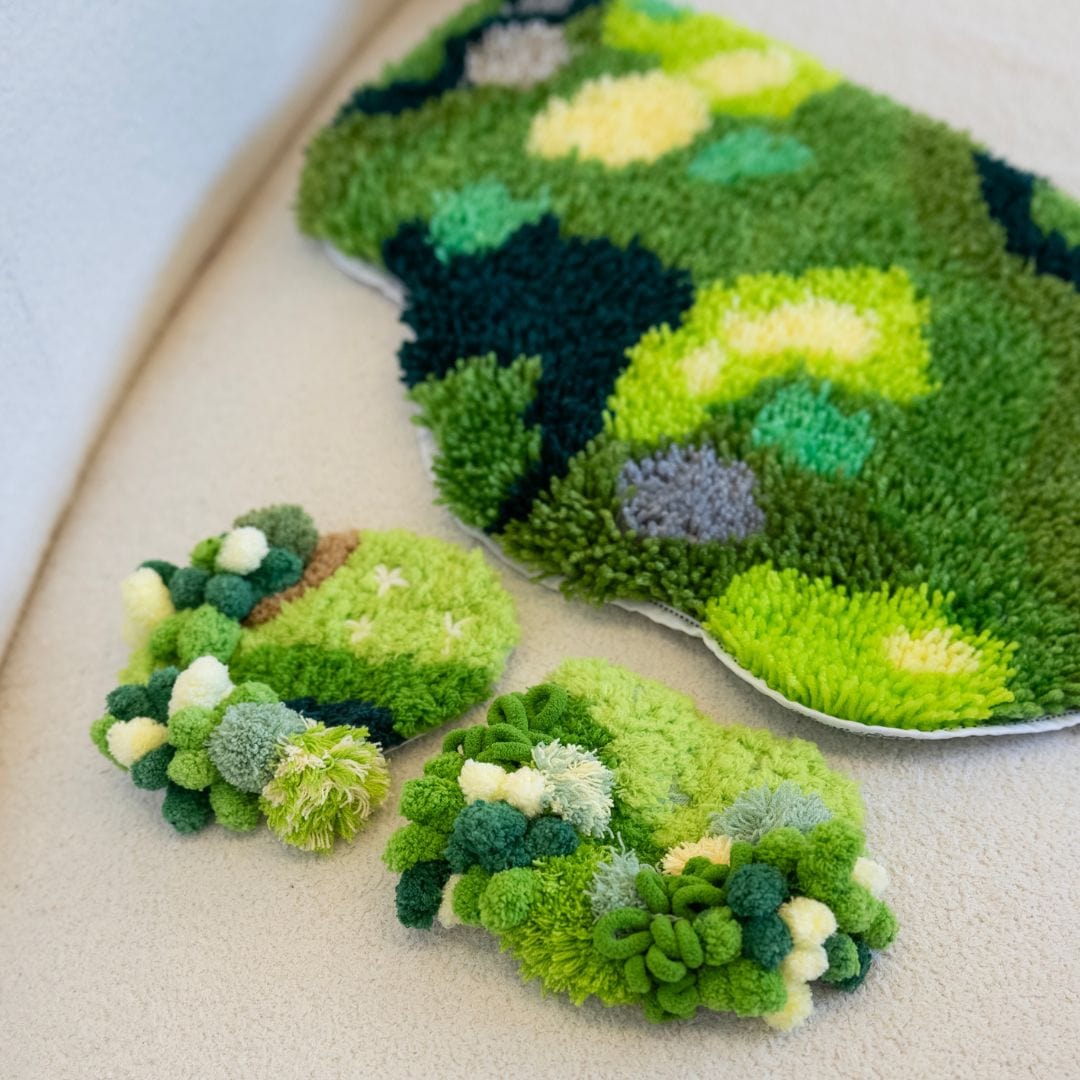 Craft Club Co GREEN GARDEN | Latch Hook Rug and Moss Coaster Bundle