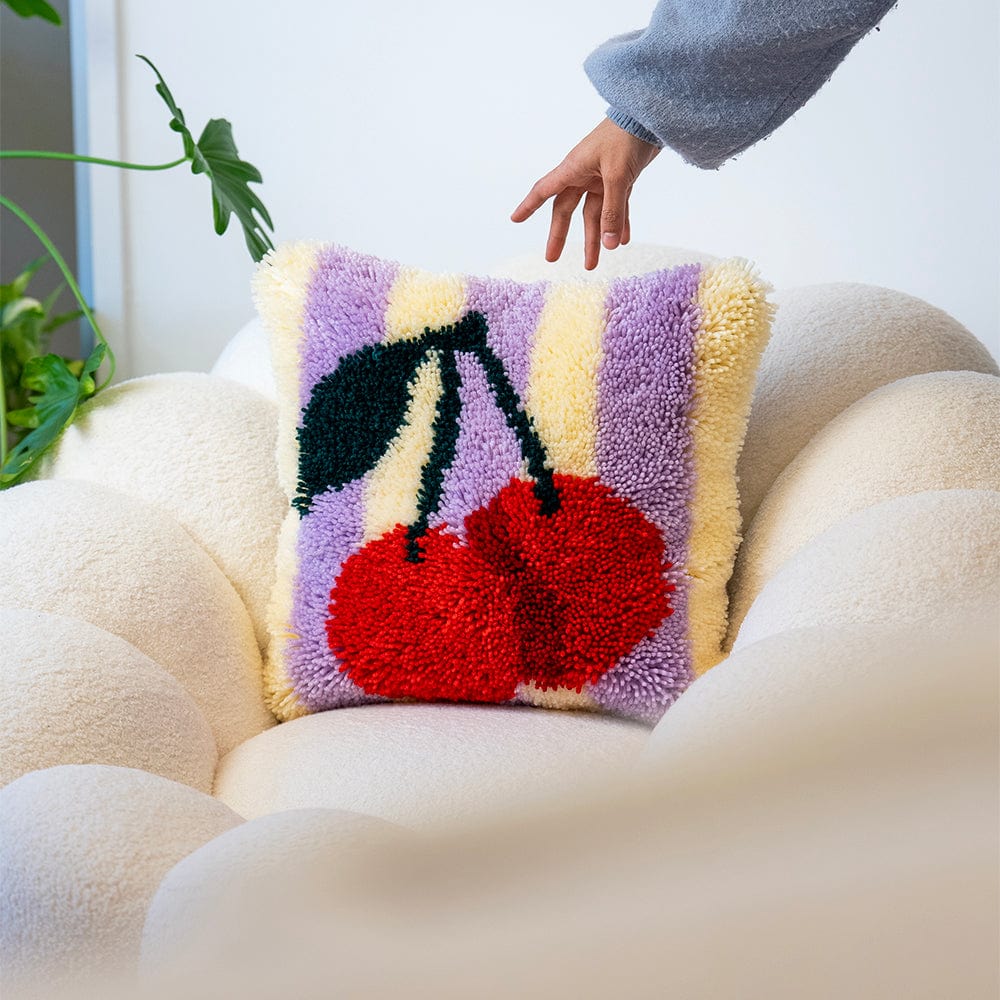 Craft Club Co RIPE STRIPES - CHERRY Latch Hook Cushion Kit