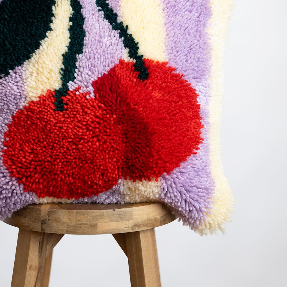 Craft Club Co RIPE STRIPES - CHERRY Latch Hook Cushion Kit