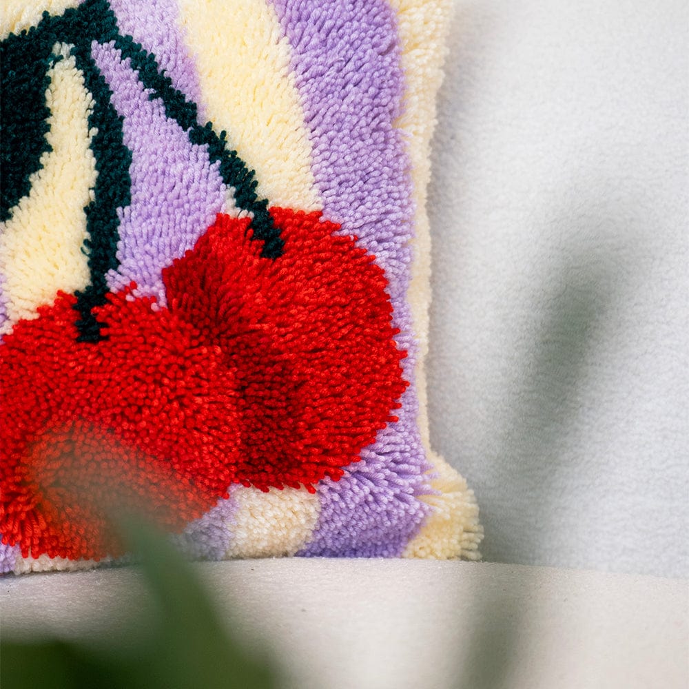 Craft Club Co RIPE STRIPES - CHERRY Latch Hook Cushion Kit