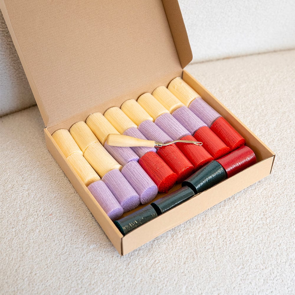 Craft Club Co RIPE STRIPES - CHERRY Latch Hook Cushion Kit