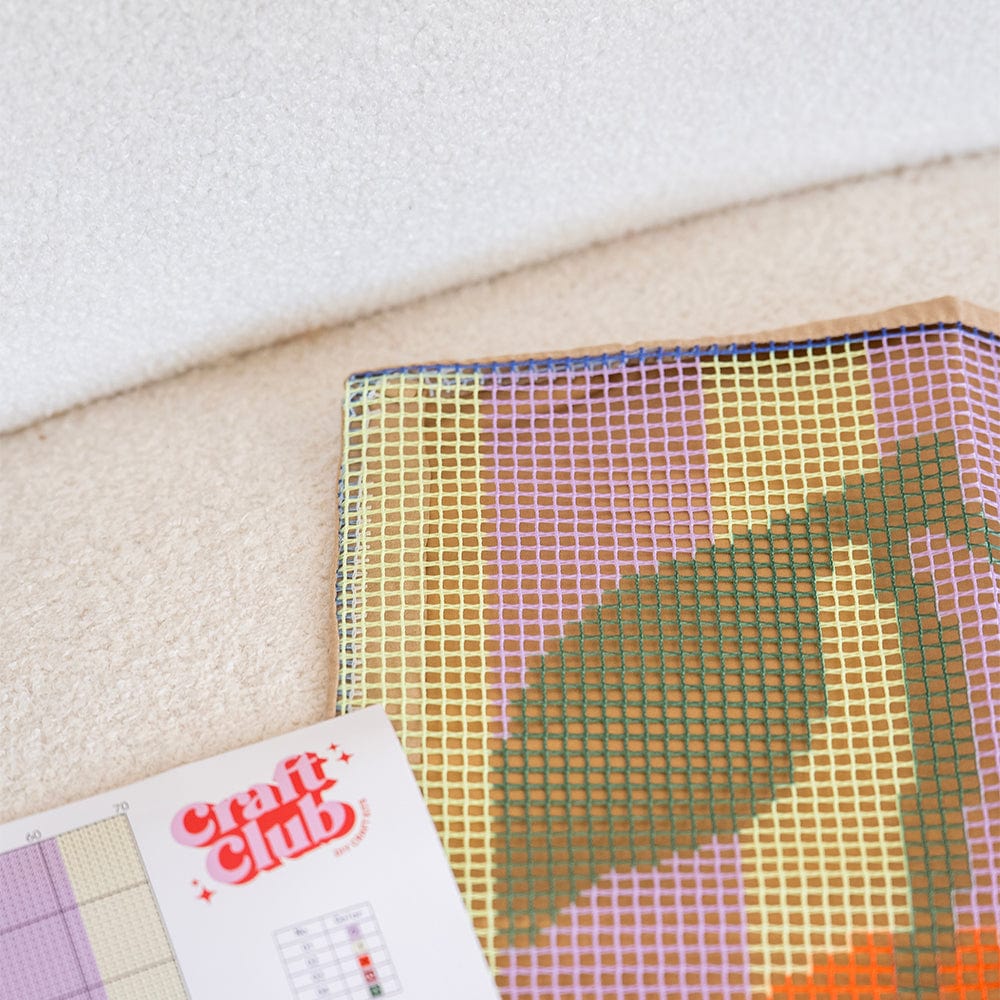 Craft Club Co RIPE STRIPES - CHERRY Latch Hook Cushion Kit