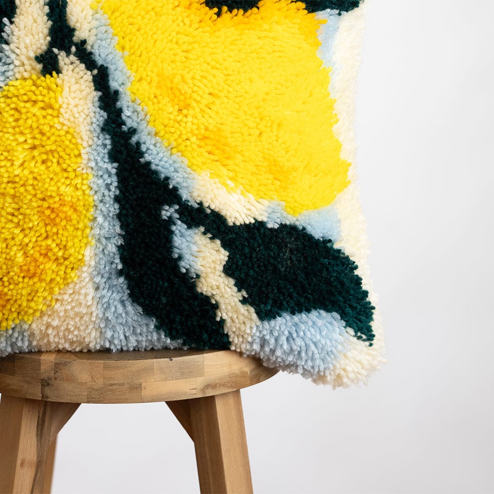 Craft Club Co RIPE STRIPES - LEMON Latch Hook Cushion Kit