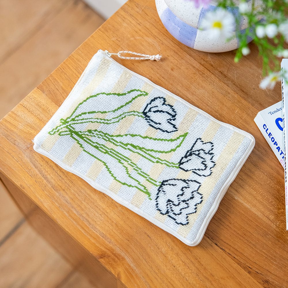 Craft Club Co LES TULIPES | Pouch Kit