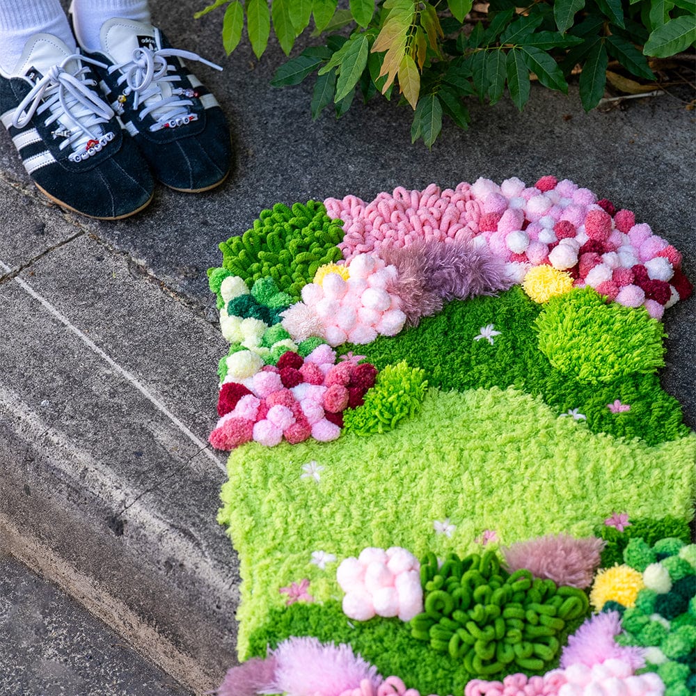 Craft Club Co BUBBLEGUM GARDEN - Moss Rug Making Kit