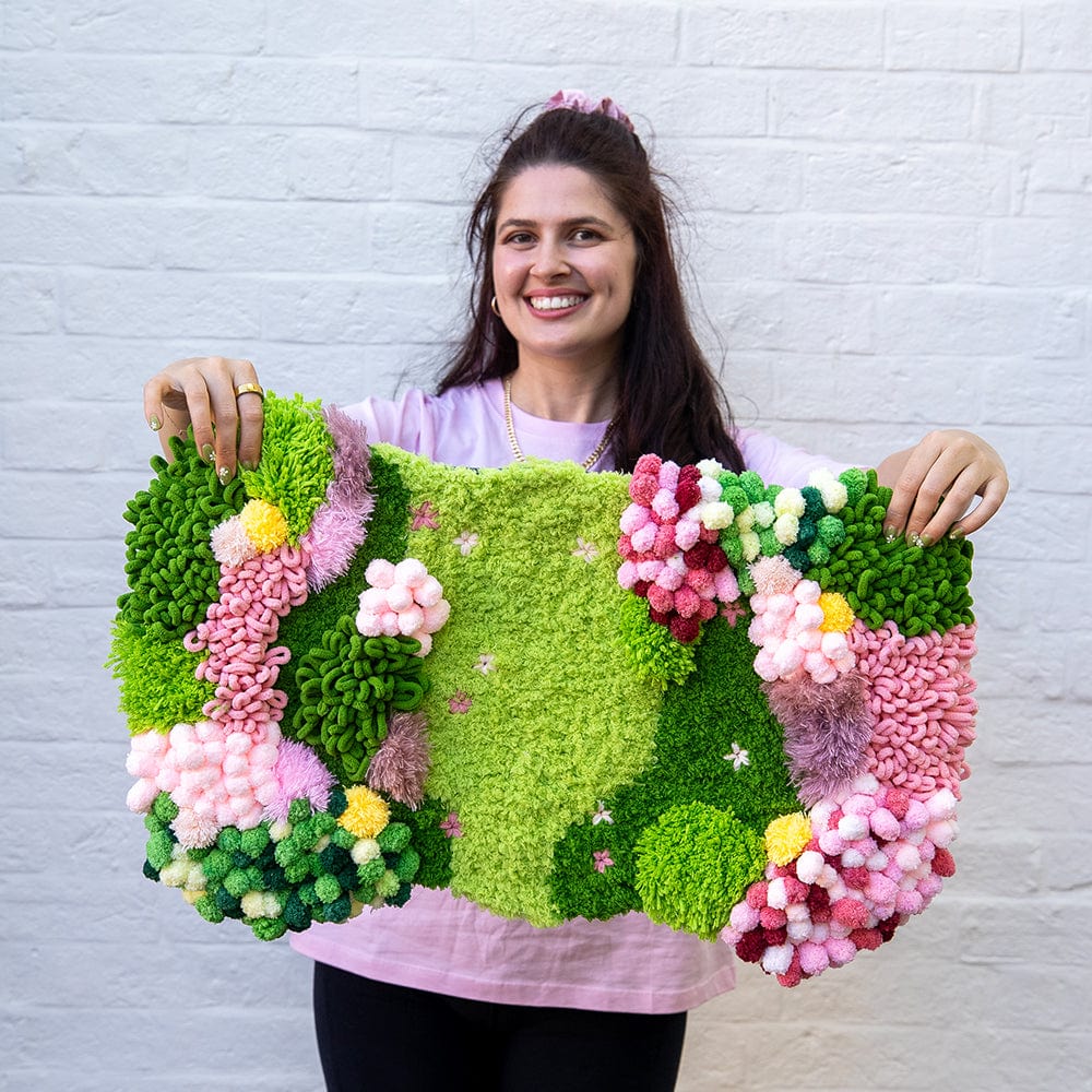 Craft Club Co BUBBLEGUM GARDEN - Moss Rug Making Kit