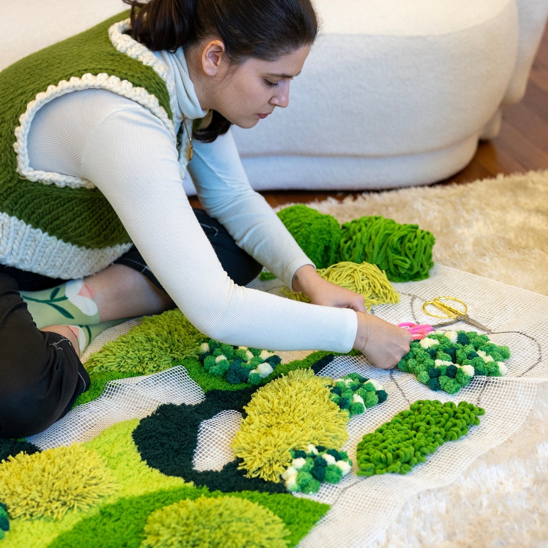 Craft Club Co GRASSY FIELDS | XXL Moss Rug Making Kit