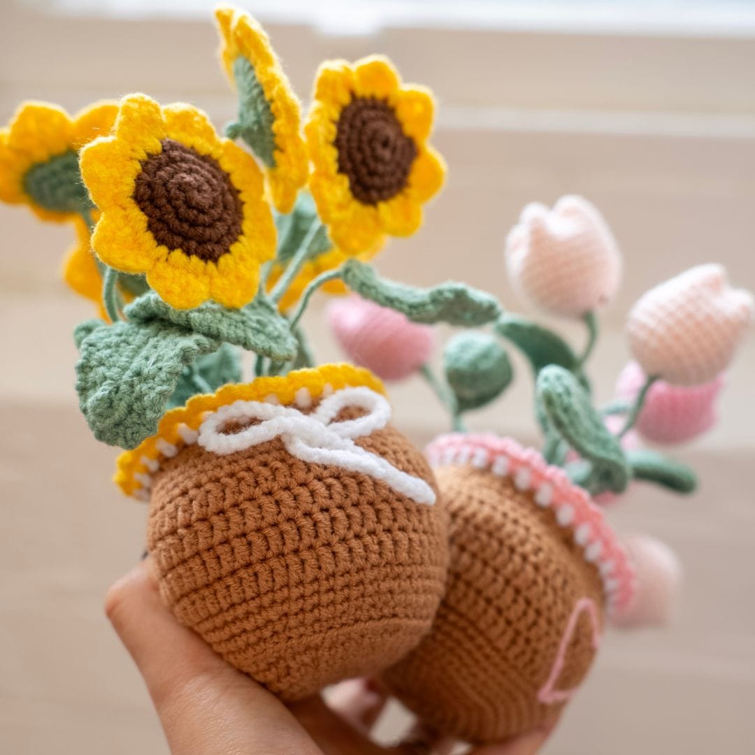 Craft Club Co PLANT POTS | Floral Crochet Bundle