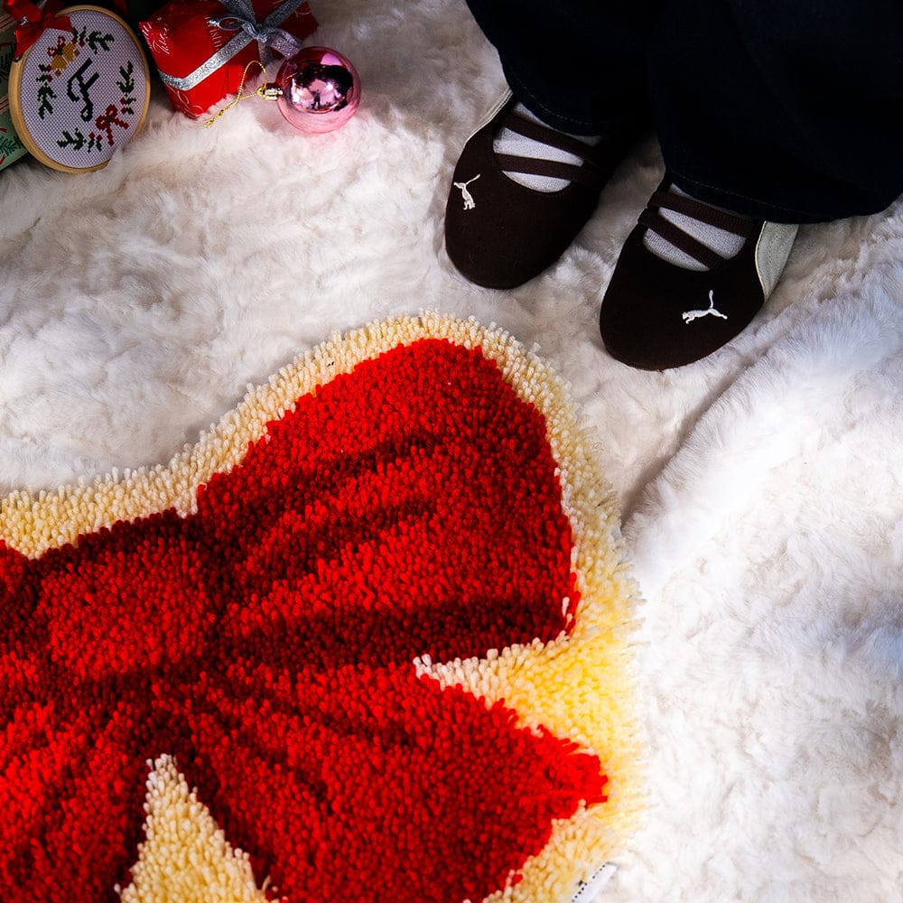 Craft Club Co BIG RED BOW - Christmas Rug Kit