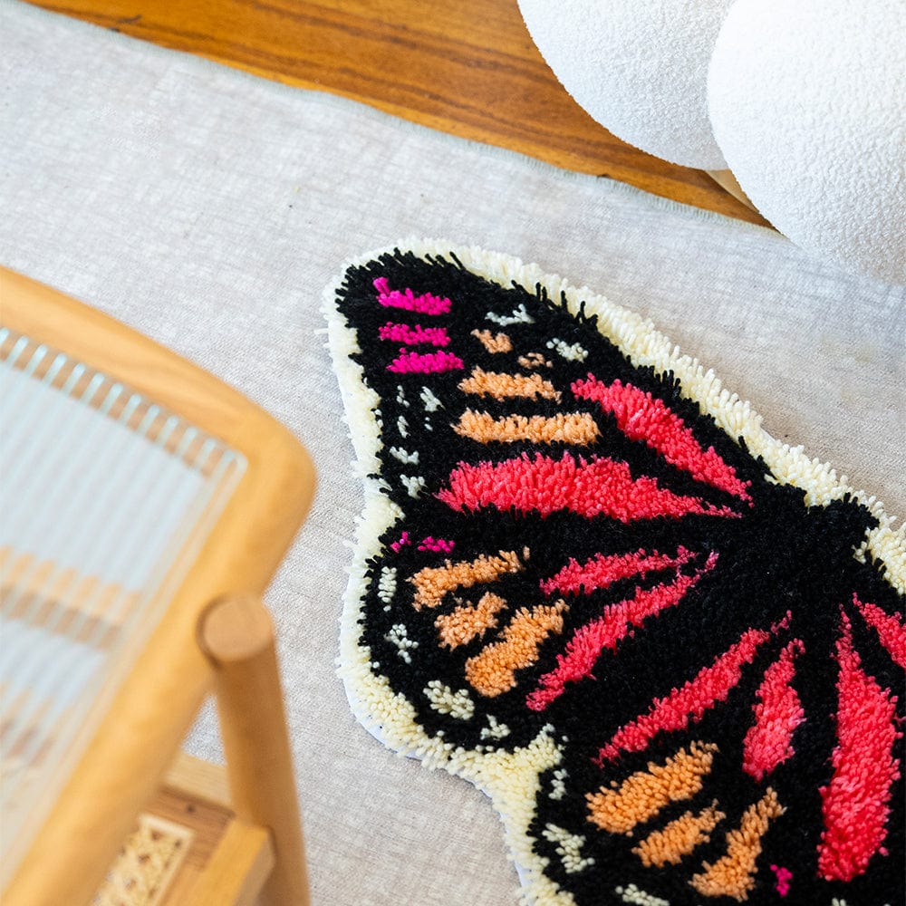 Craft Club Co BLUSH | Butterfly Rug Making Kit