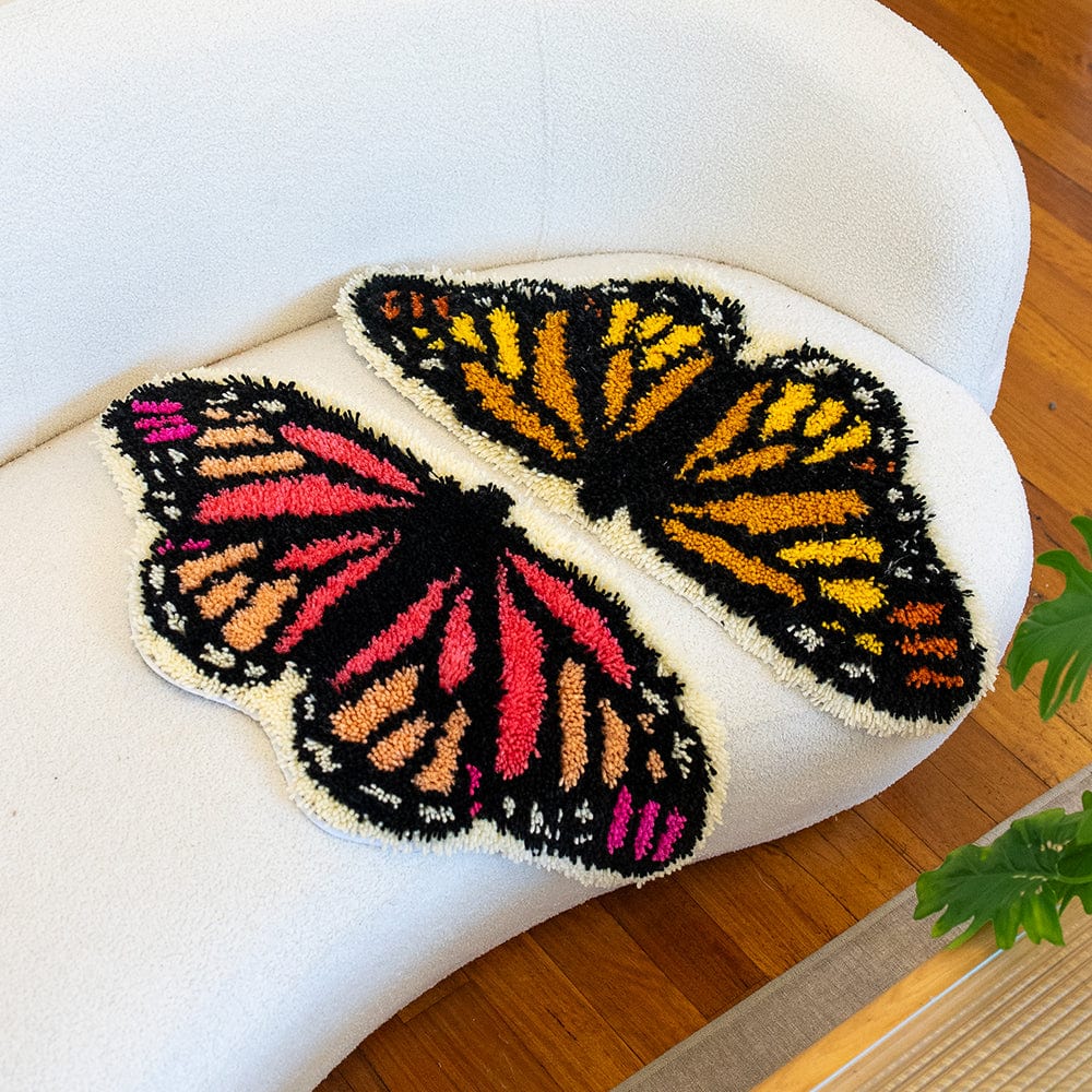 Craft Club Co BLUSH | Butterfly Rug Making Kit