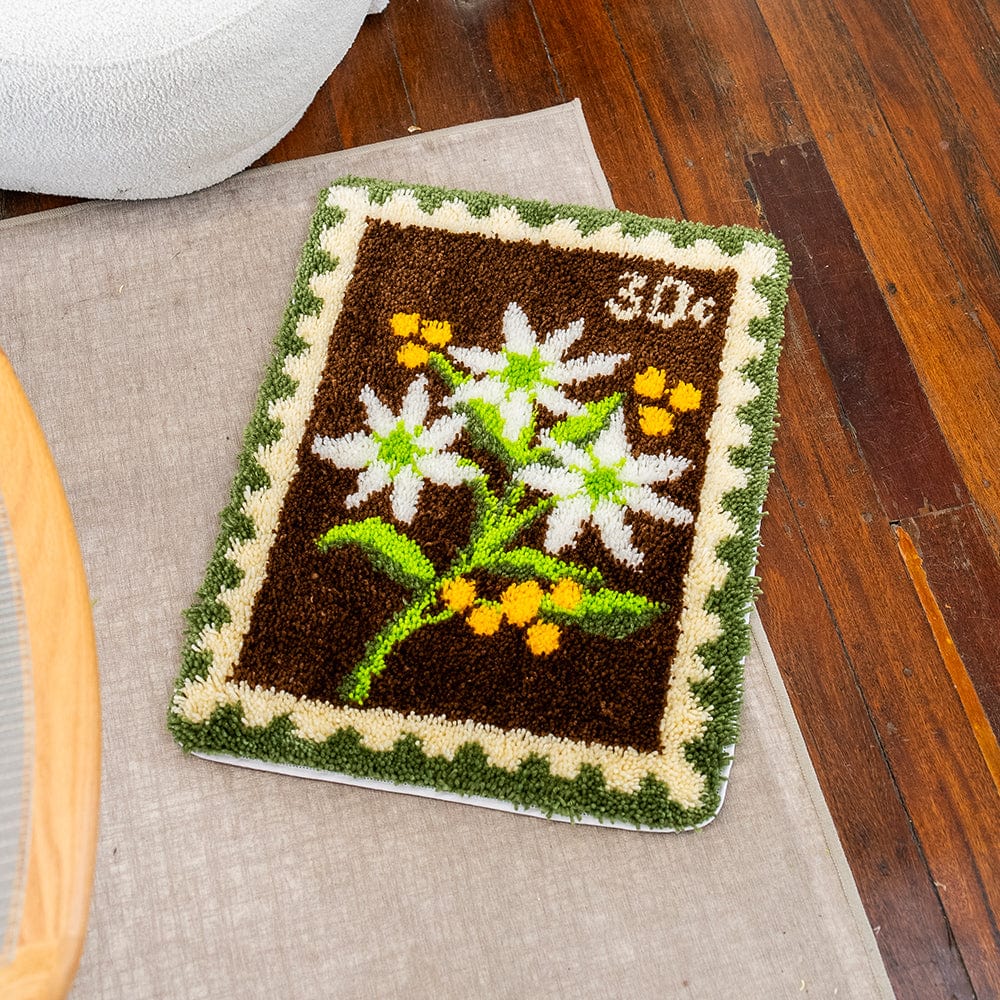 Craft Club Co Flannel Flower Stamps - XL Latch Hook Rug Kit