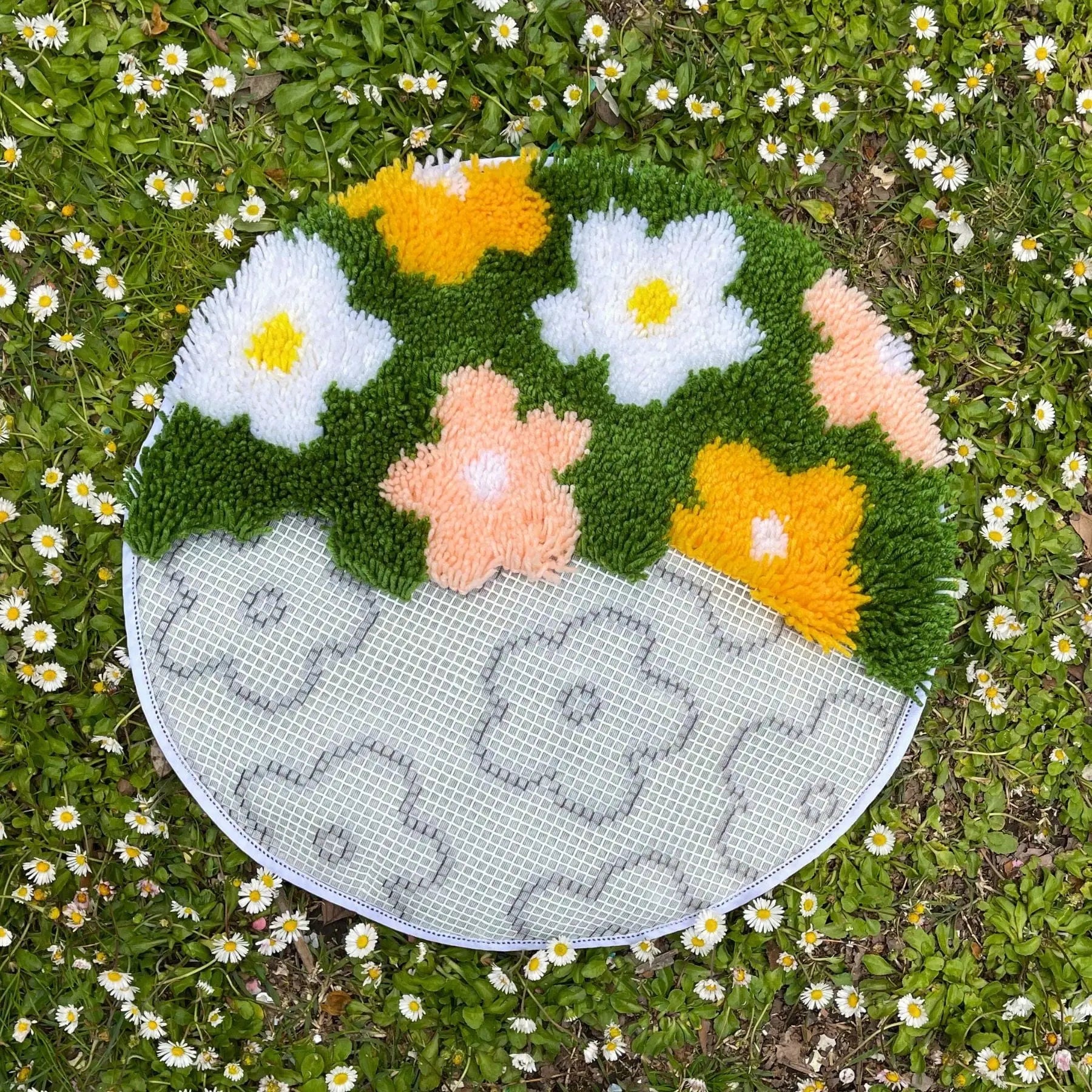 Craft Club Co FLOWER BOMB - GREEN Rug Making Kit