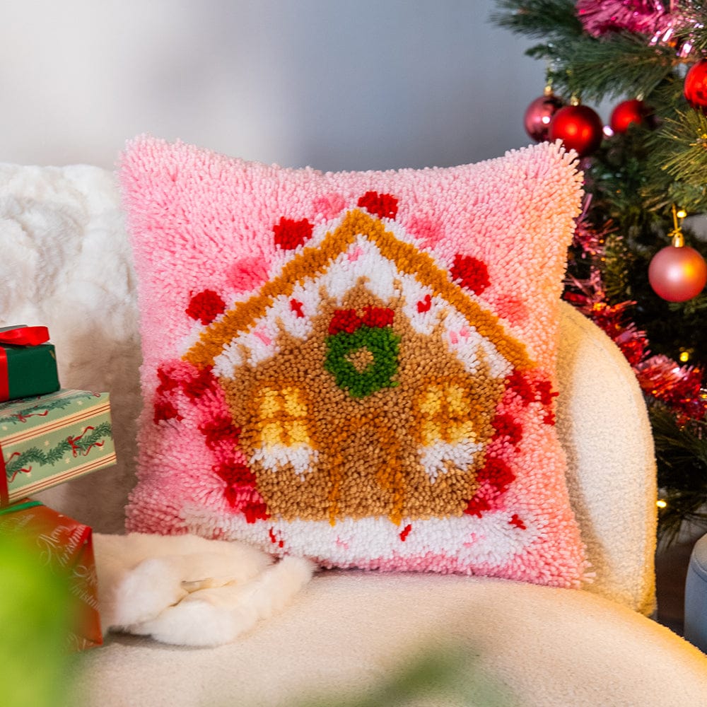 Craft Club Co GINGERBREAD DREAM - Christmas Cushion Kit