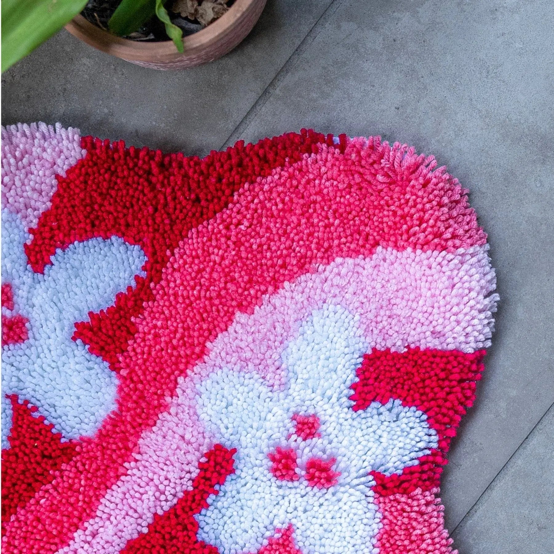 Craft Club Co MALIBU Rug Making Kit