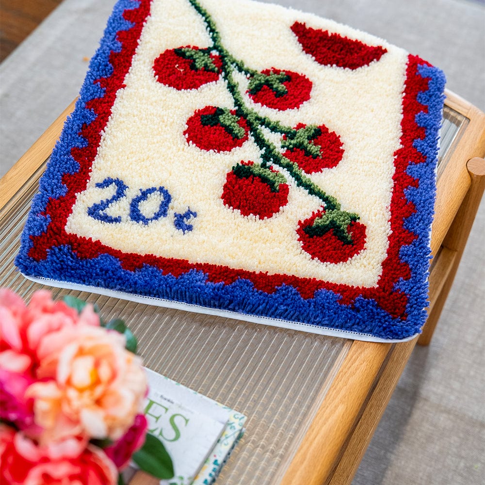 Craft Club Co Tomato Stamps - XL Latch Hook Rug Kit