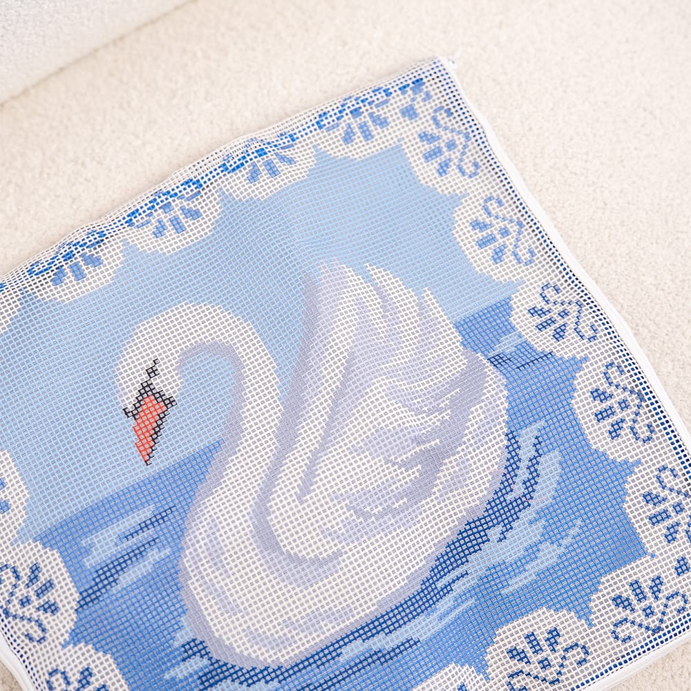 Craft Club Co ODETTE SWAN - Tapestry Needlepoint Cushion Kit