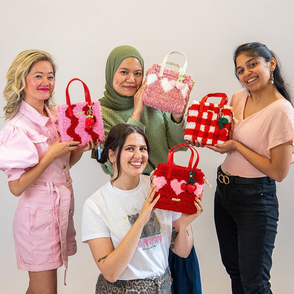 Craft Club Co CAUGHT RED HANDED| Woven Bag Bundle