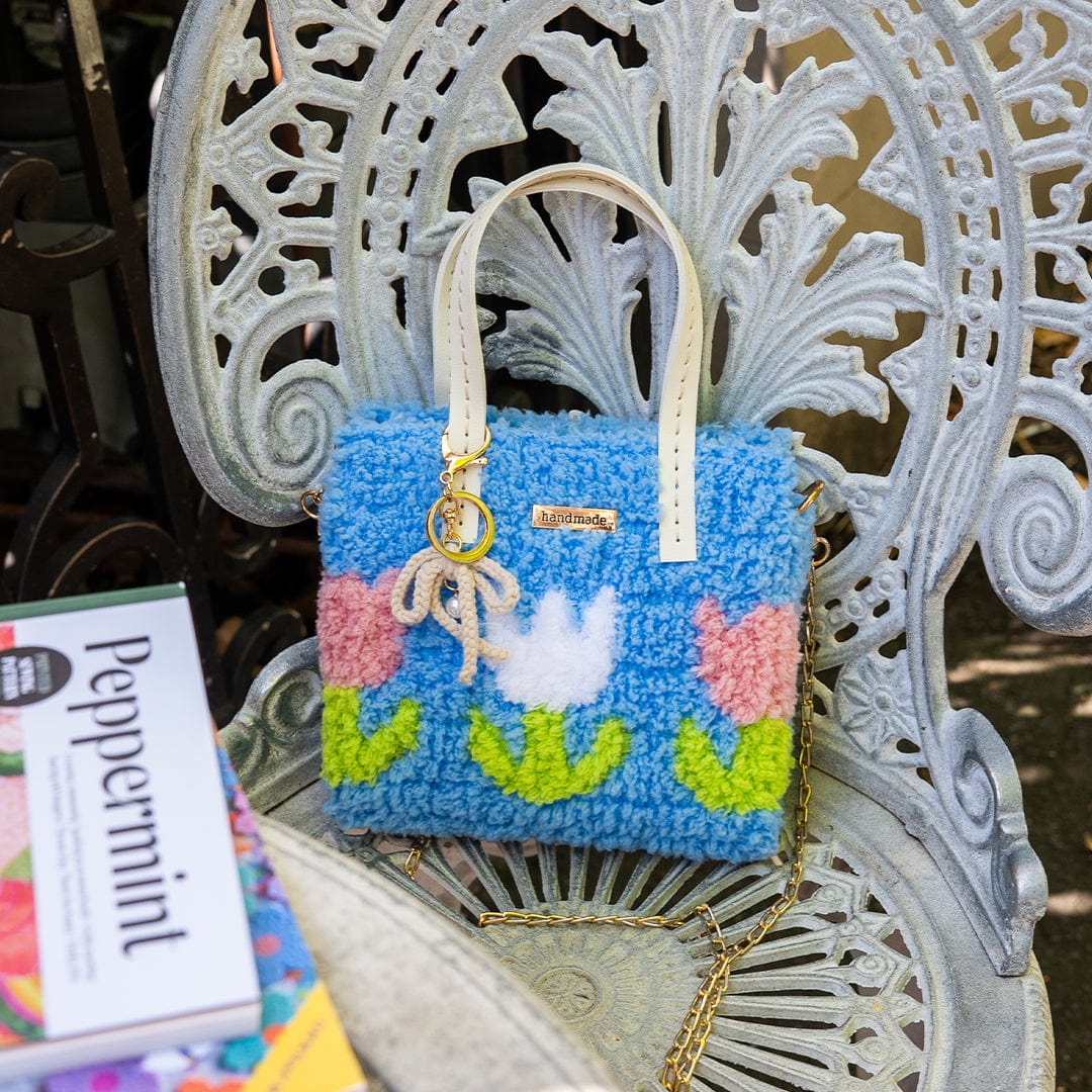 Craft Club Co Tulip | Blue | Woven Handbag DIY Kits