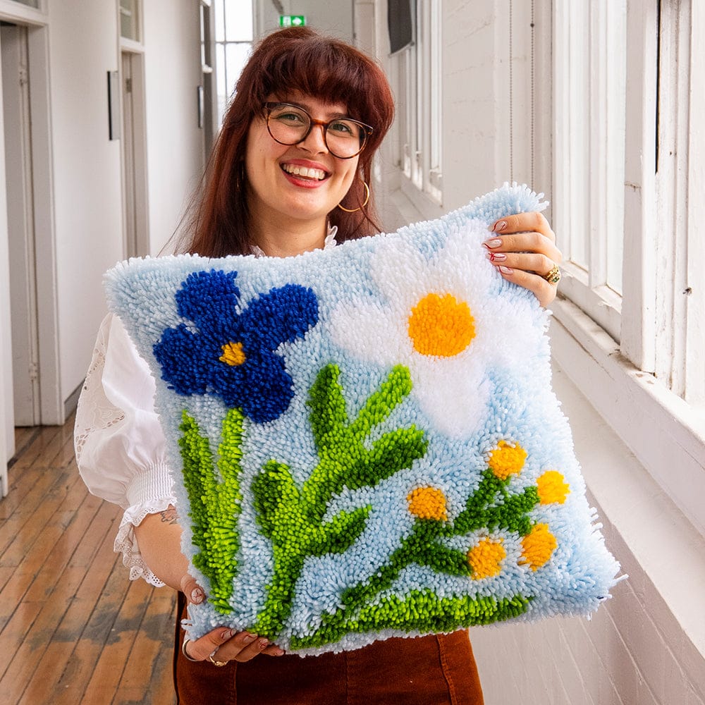 Craft Club Baby Blue Wild Blooms - Latch Hook Cushion Kit