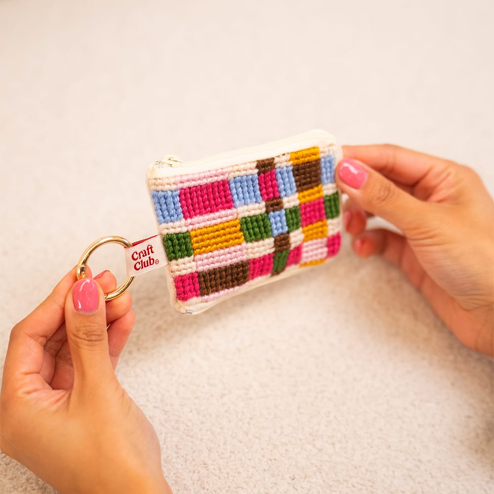 Craft Club CURIOUS CRAFTER - Needlepoint Taster Pouch Kit