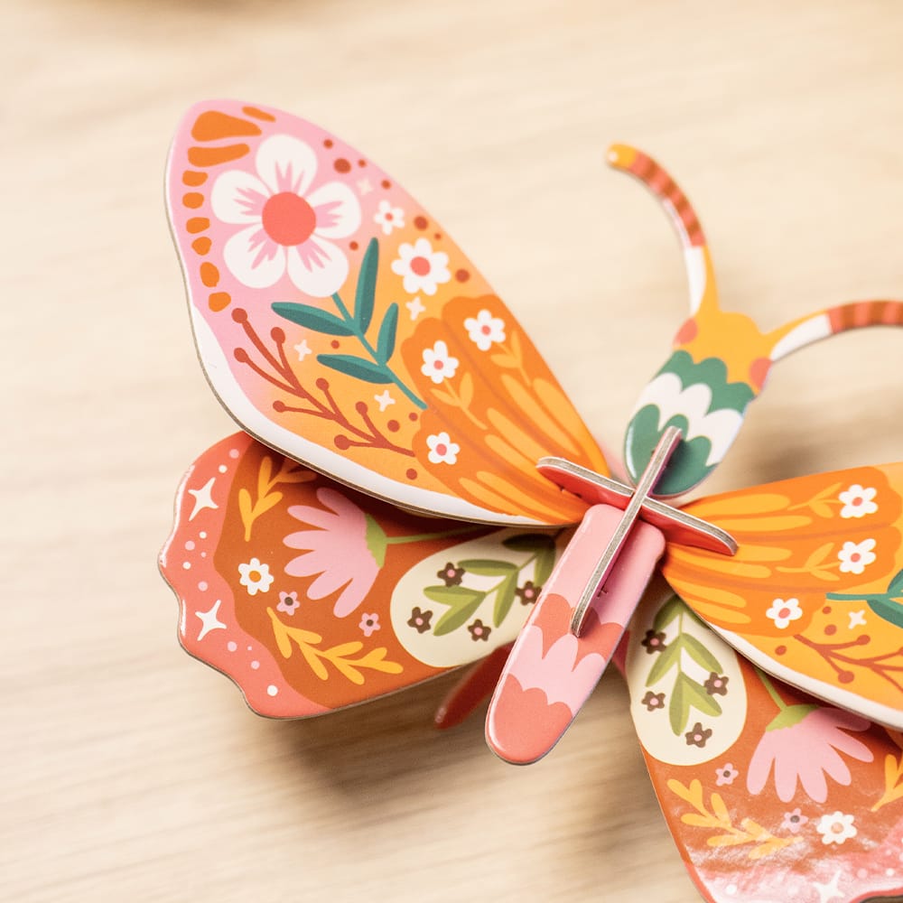 Craft Club AMBER PETITE BUTTERFLY - Paper Craft 3D Puzzle Kit