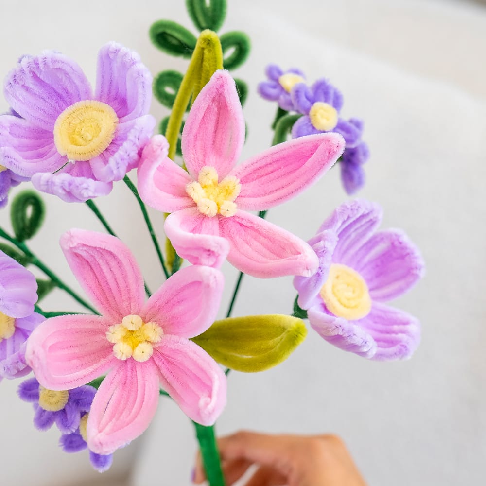 Craft Club PURPLE SPLENDOUR - Pipe Cleaner Bouquet Kit