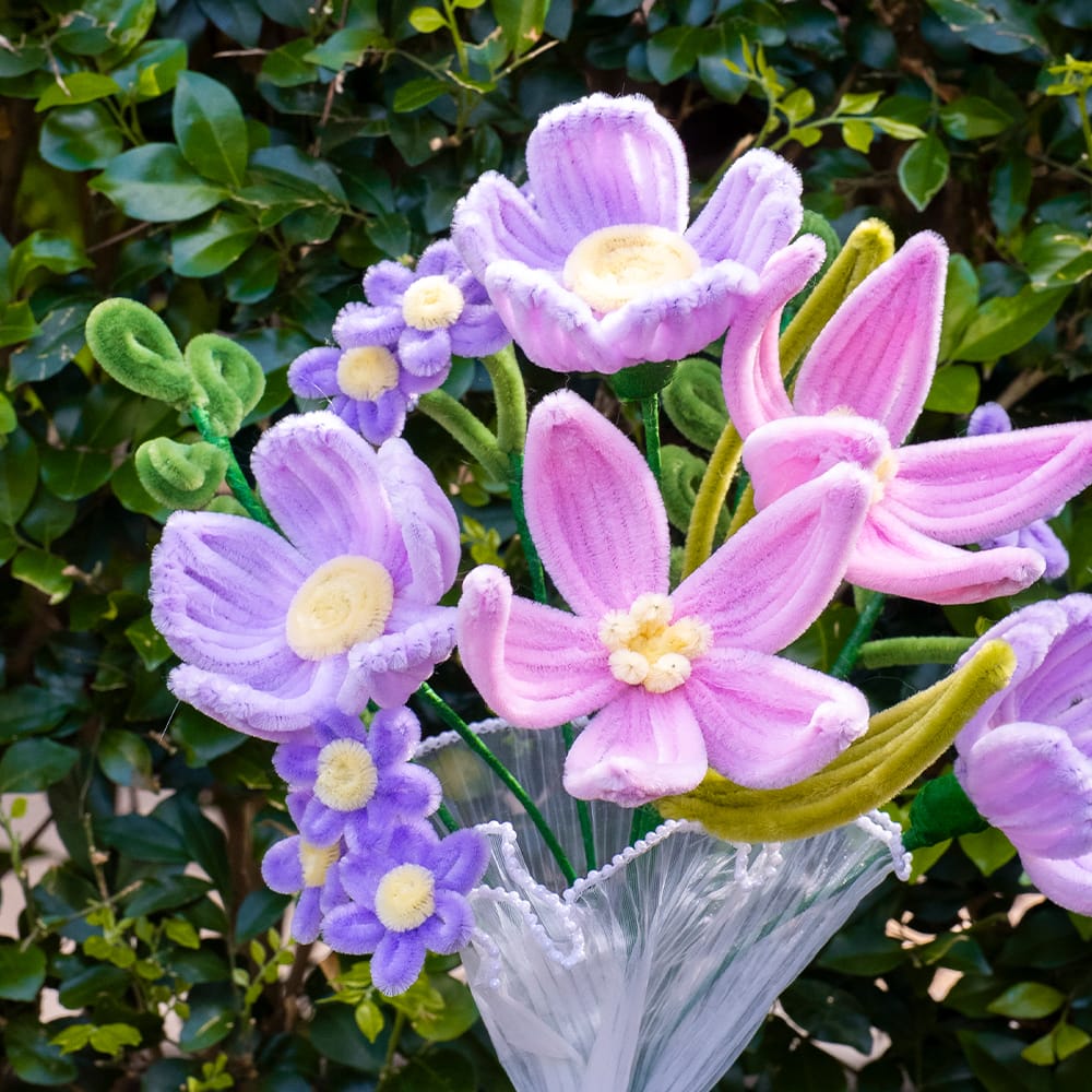 Craft Club PURPLE SPLENDOUR - Pipe Cleaner Bouquet Kit