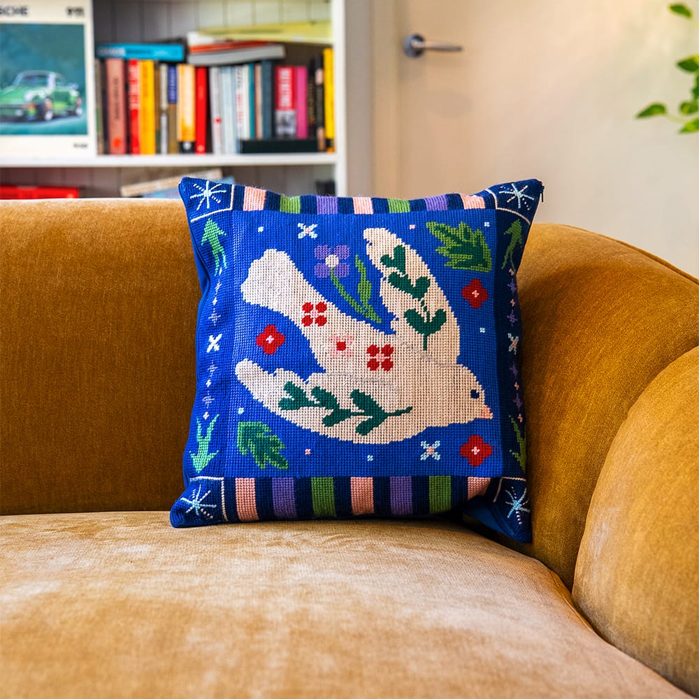 Craft Club DARLING DOVE - Tapestry Needlepoint Cushion Kit