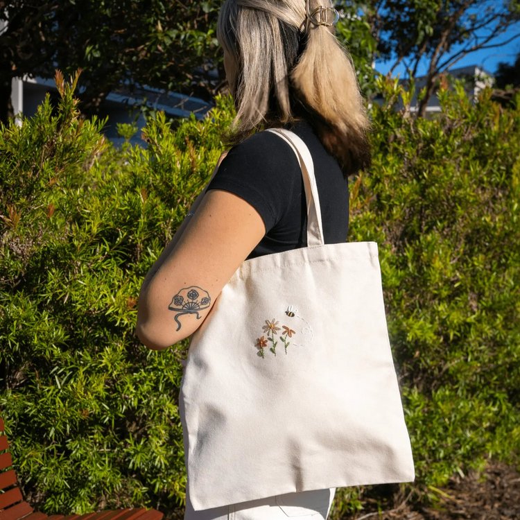 Craft Club Co Australia EASY BREEZY BLOOMS Embroidered Tote Bag Kit