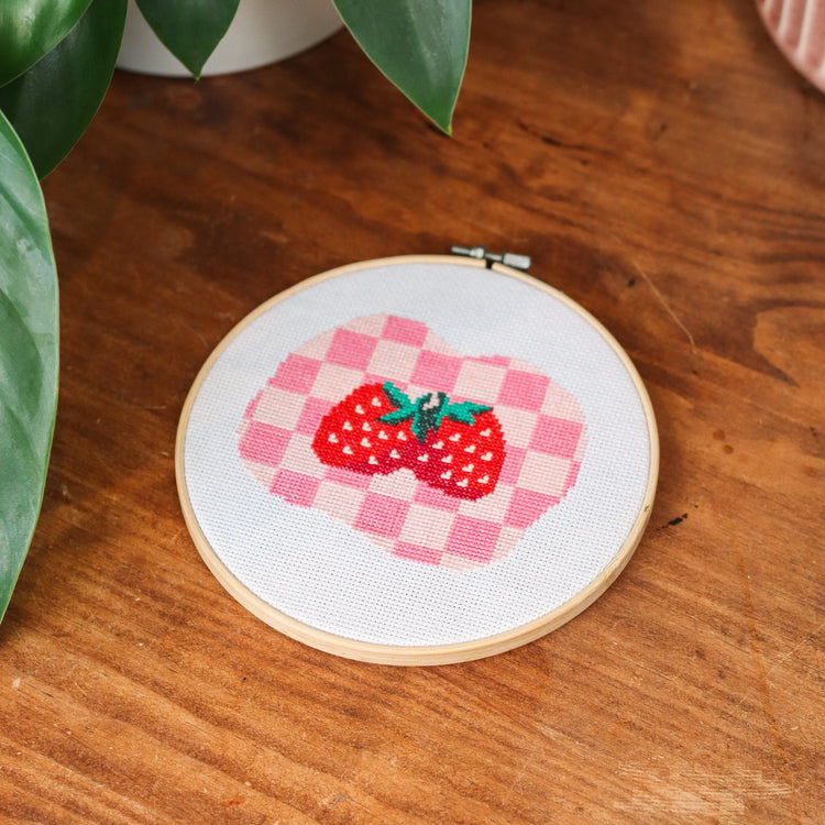 Craft Club Co STRAWBERRY SUMMER Cross Stitch Kit