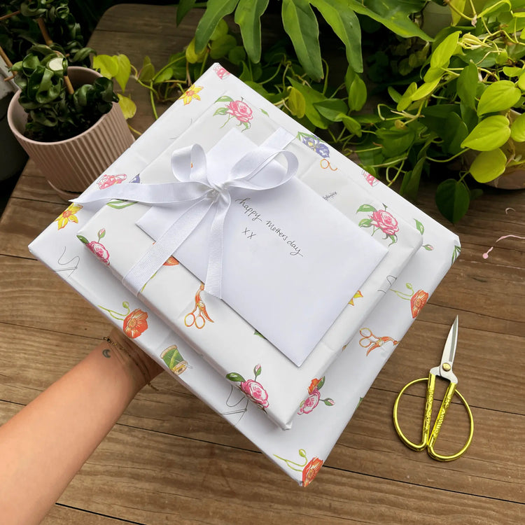 Craft Club Co Gift Wrapping Bundle