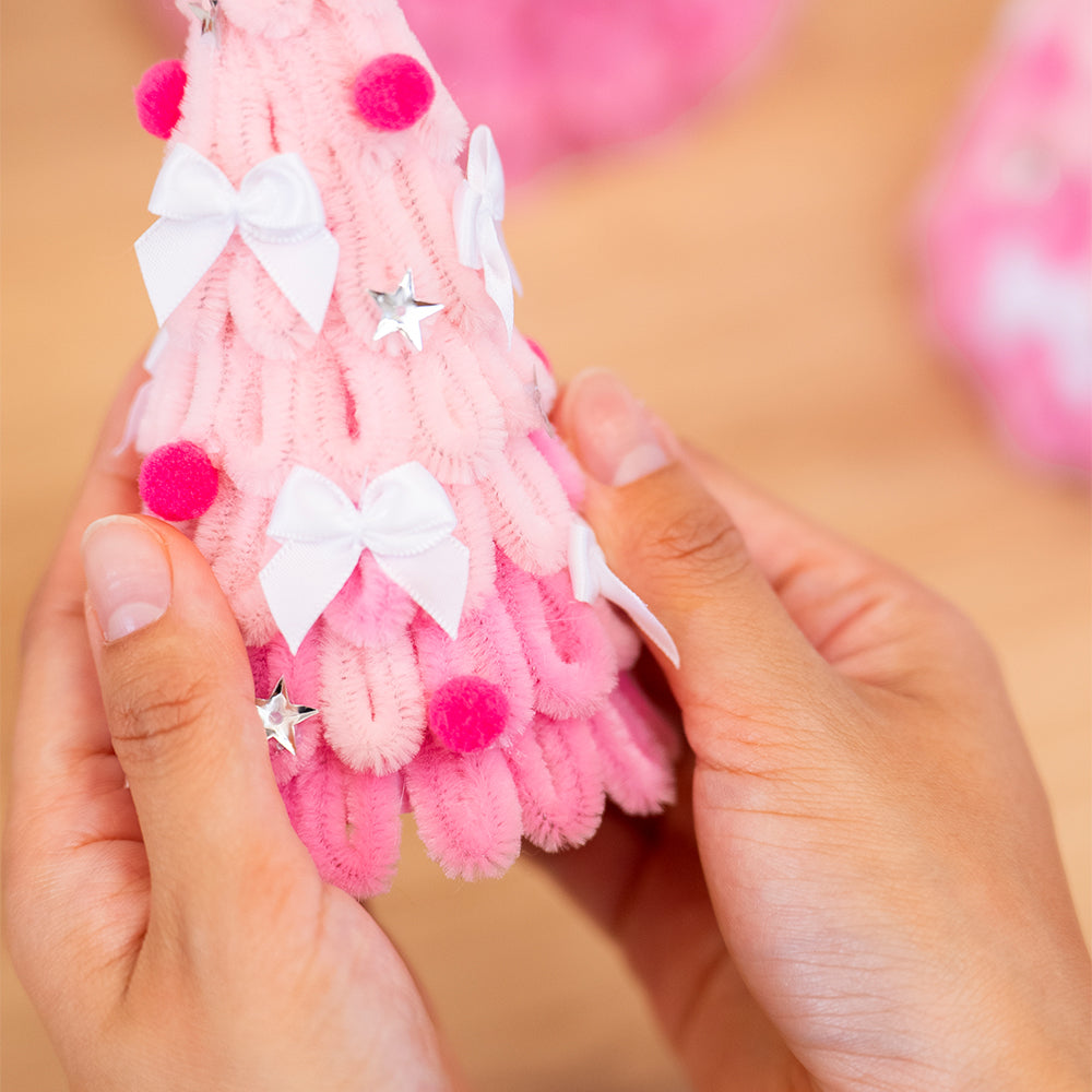 PASTEL PINK - Christmas Tree Pipe Cleaner Craft Kit