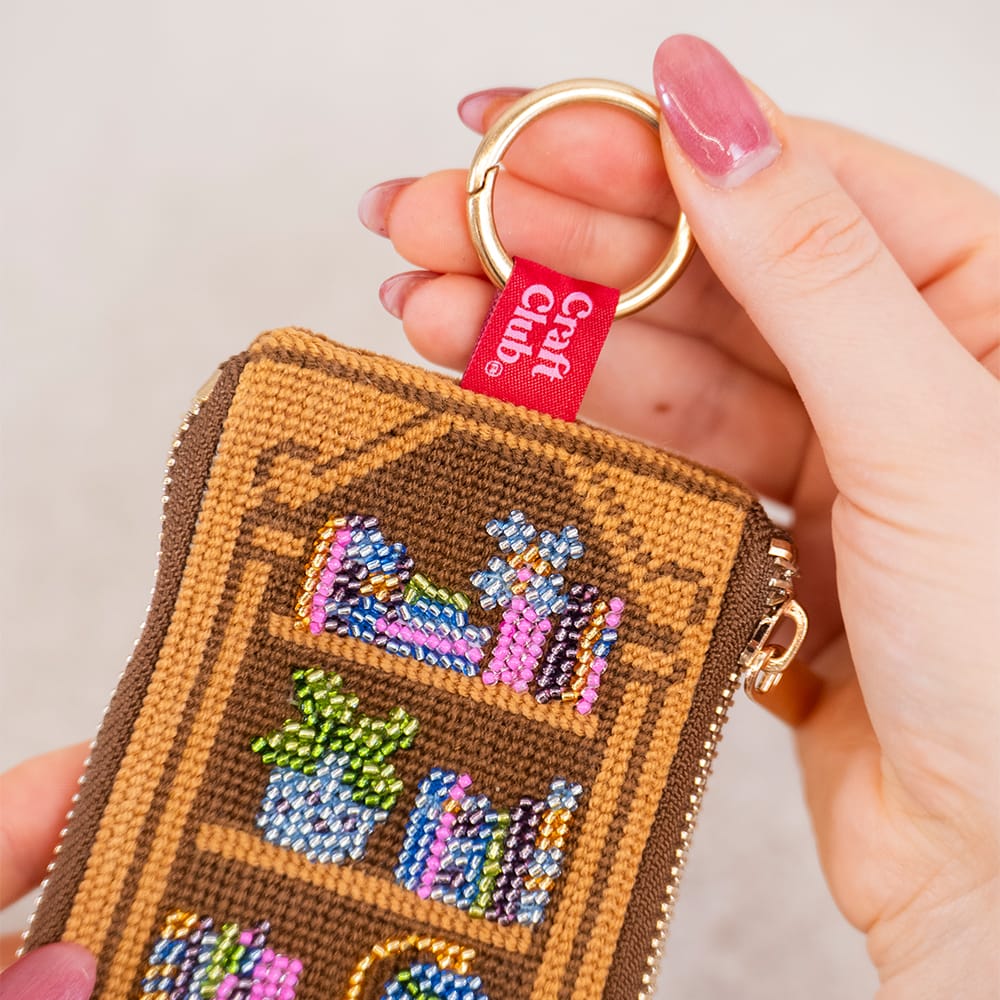 Craft Club Co BOOK NOOK - Beaded Pouch Kit