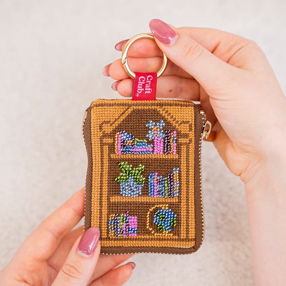 Craft Club Co BOOK NOOK - Beaded Pouch Kit